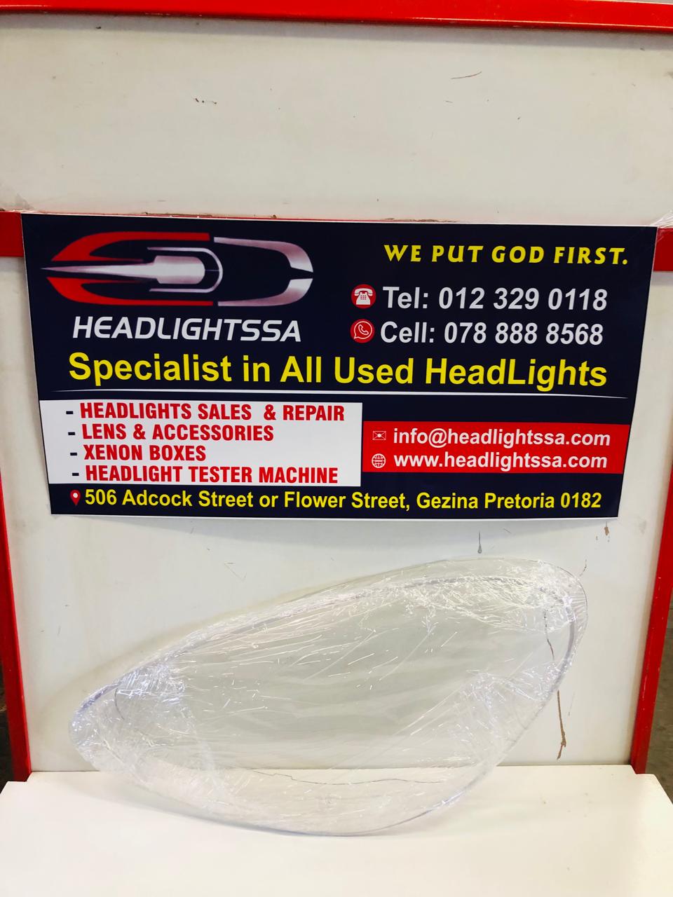 Porsche Cayenne left side headlight replacement lens - Private Seller Porsche Cayenne left side headlight replacement lens - Private Seller