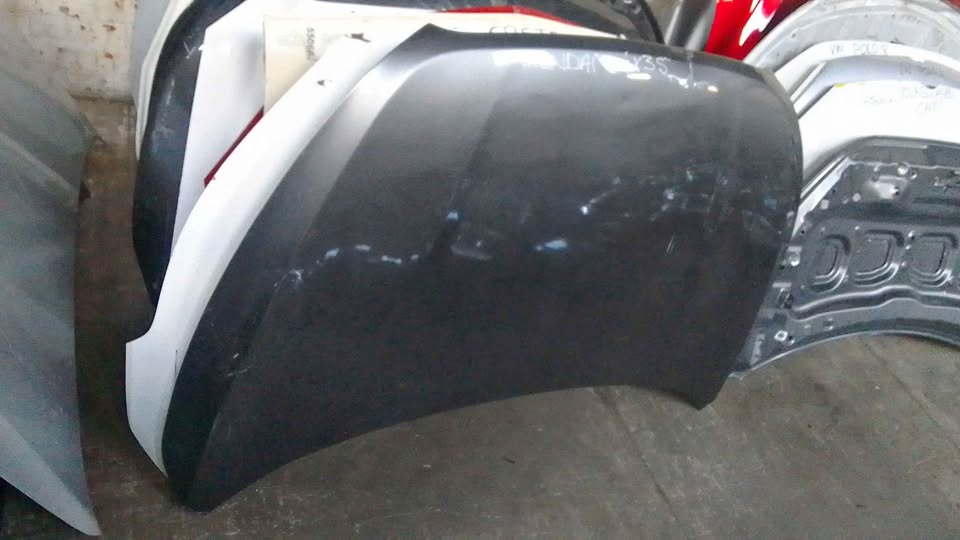 Hyundai i35 bonnet - Private Seller Hyundai i35 bonnet - Private Seller