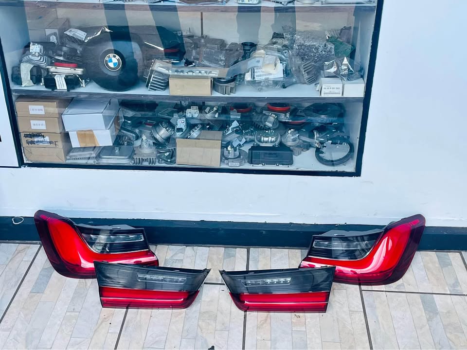 BMW G20 3 series M340i 320d 318i rear taillights - Private Seller