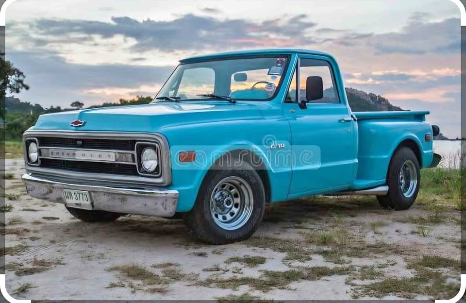 CHEVROLET C10/C20 Windscreen Rubber. NEW In Stock. (Last one) - Private Seller CHEVROLET C10/C20 Windscreen Rubber. NEW In Stock. (Last one) - Private Seller
