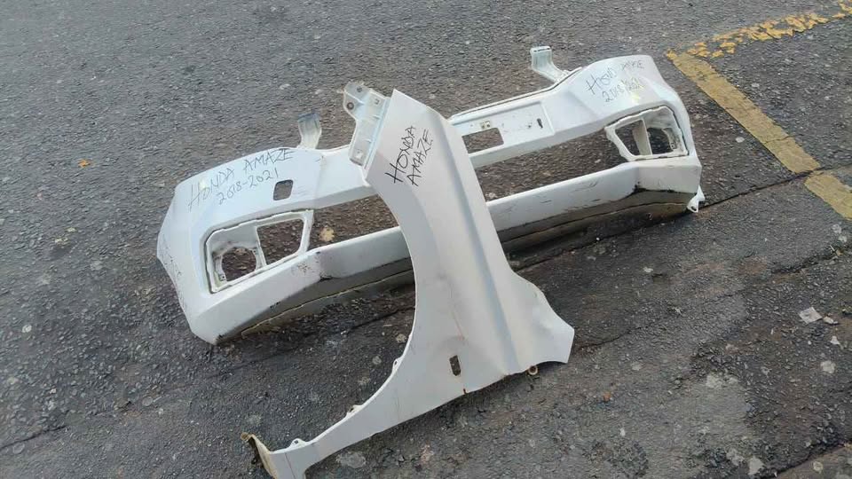 Honda Amaze bumper and fender - Private Seller Honda Amaze bumper and fender - Private Seller