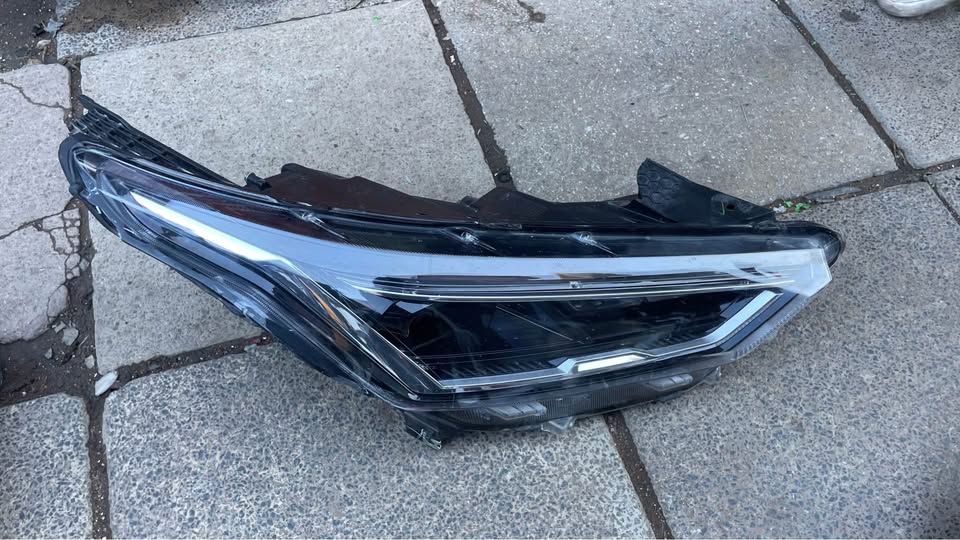 NISSAN MAGNITE LED HEADLIGHT - Private Seller NISSAN MAGNITE LED HEADLIGHT - Private Seller
