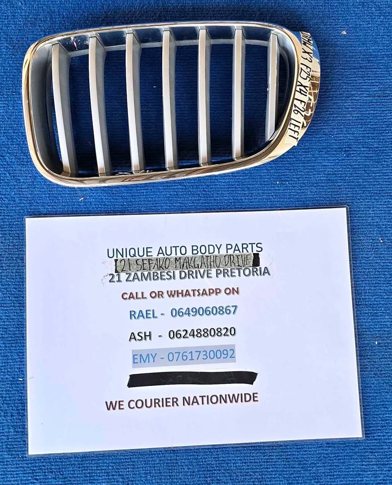 BMW Front Grill X3 F25 X4 F26 Left - Private Seller BMW Front Grill X3 F25 X4 F26 Left - Private Seller