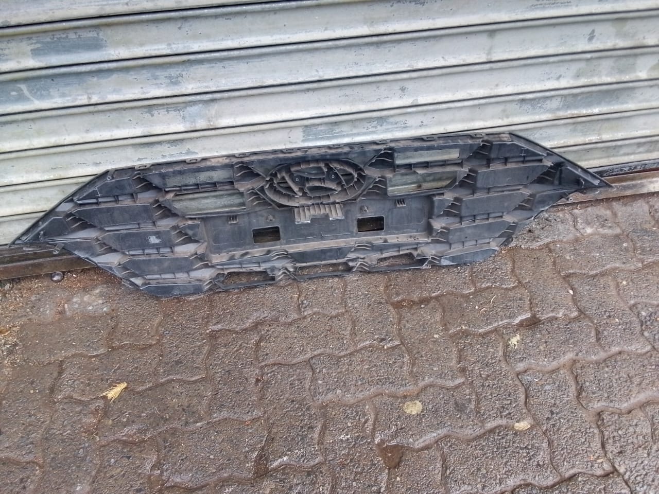 2023) HYUNDAI I20 FRONT GRILL FOR SALE - Private Seller