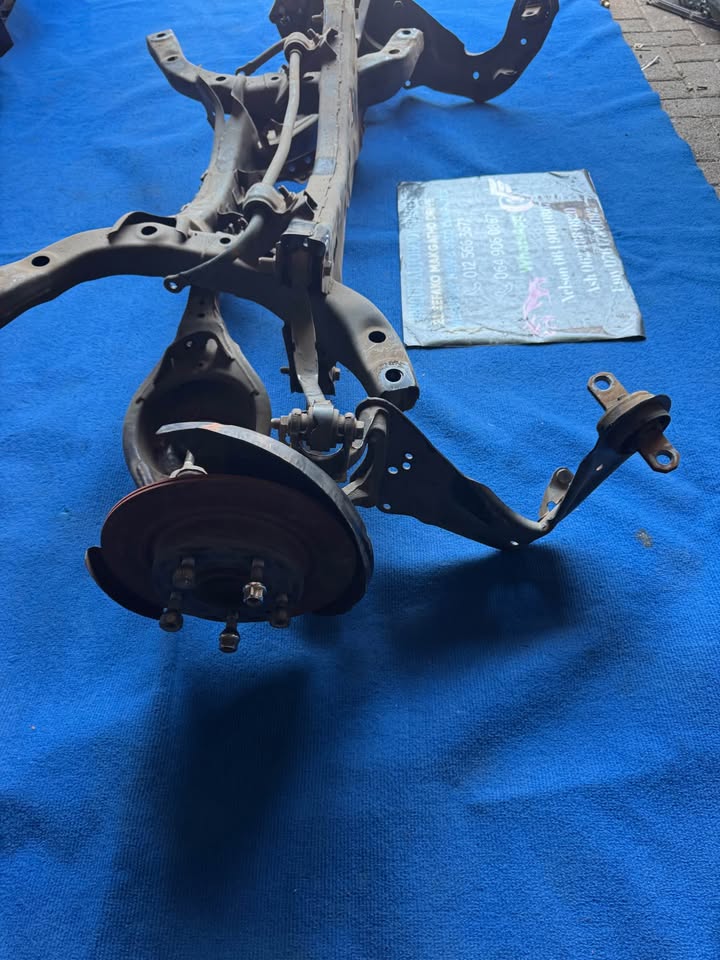 Mazda 3 Complete Rear Back Axle 2017 - Private Seller Mazda 3 Complete Rear Back Axle 2017 - Private Seller