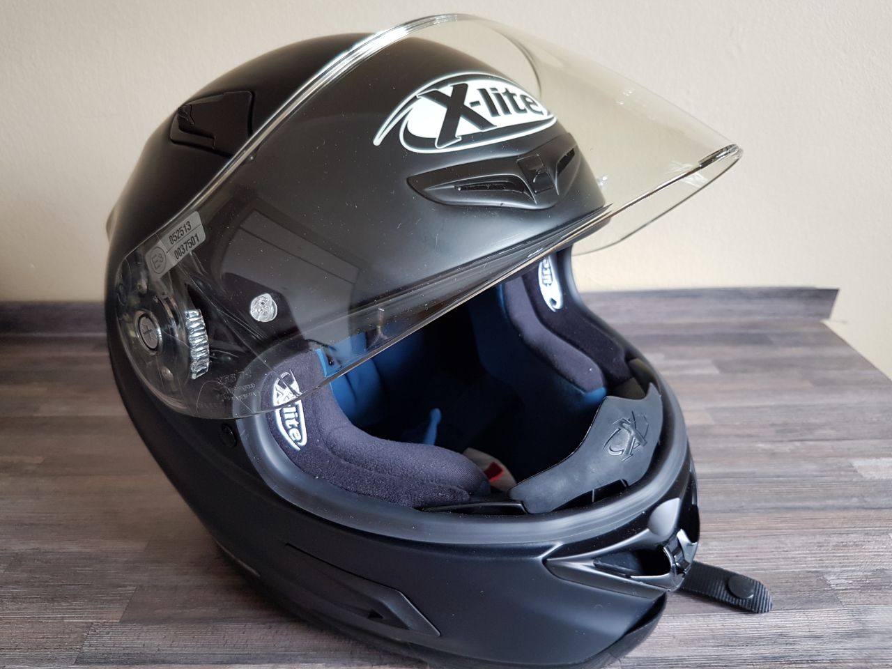 Nolan X-lite X-802 motorcycle helmet | Junk Mail