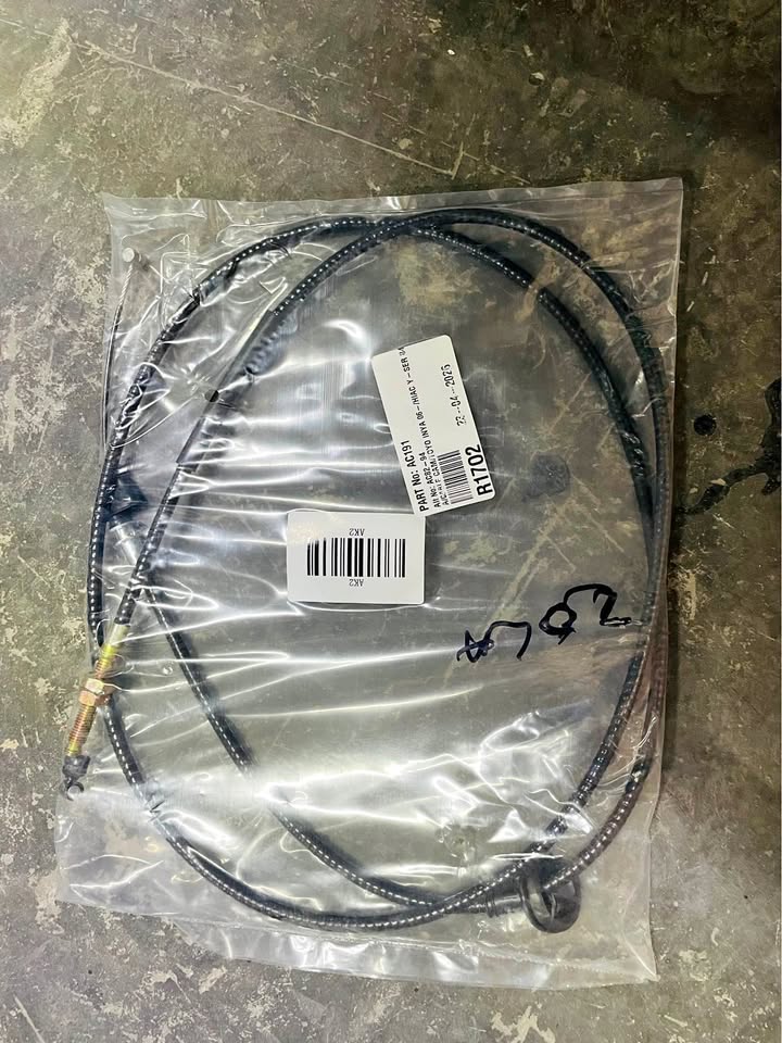 Accelerator cable zola batman, Toyota 4y - Private Seller Accelerator cable zola batman, Toyota 4y - Private Seller