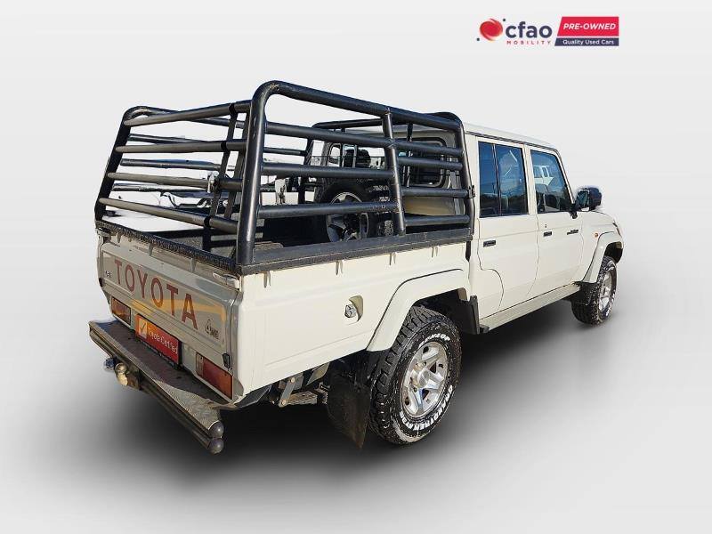 2022 Toyota Land Cruiser 79 4.0 V6 Double Cab