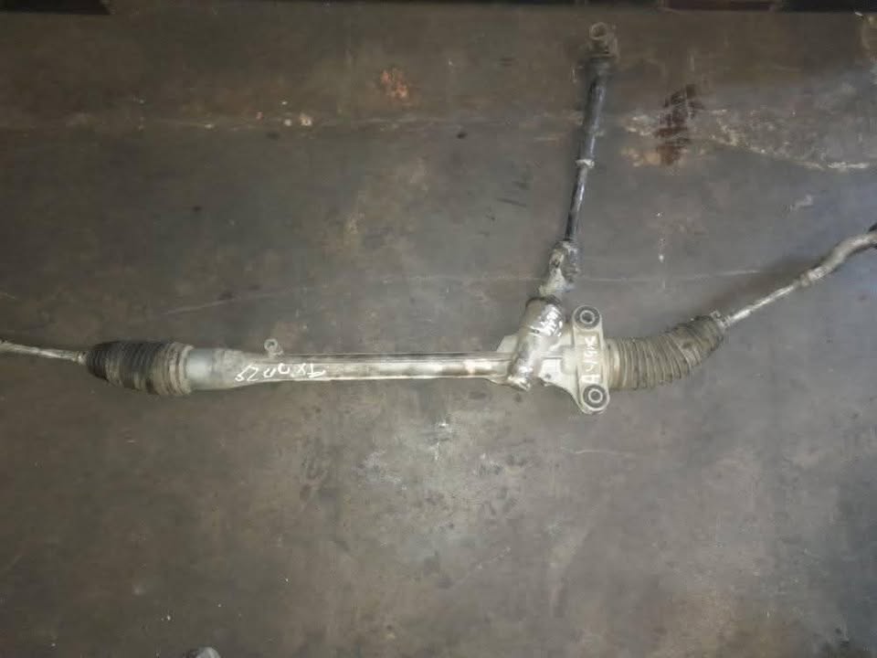TOYOTA AVANZA Steering Rack - Private Seller TOYOTA AVANZA Steering Rack - Private Seller