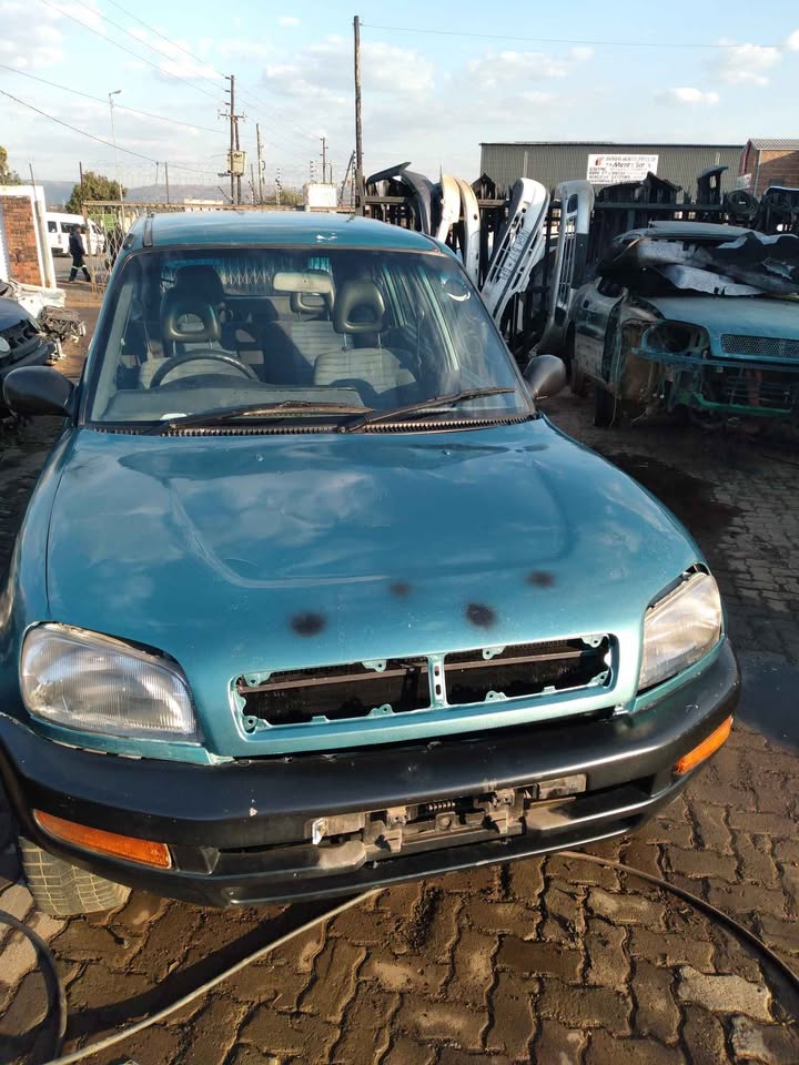 1995 toyota rav 4 4 door stripping for spares please contact us for more details - Private Seller 1995 toyota rav 4 4 door stripping for spares please contact us for more details - Private Seller