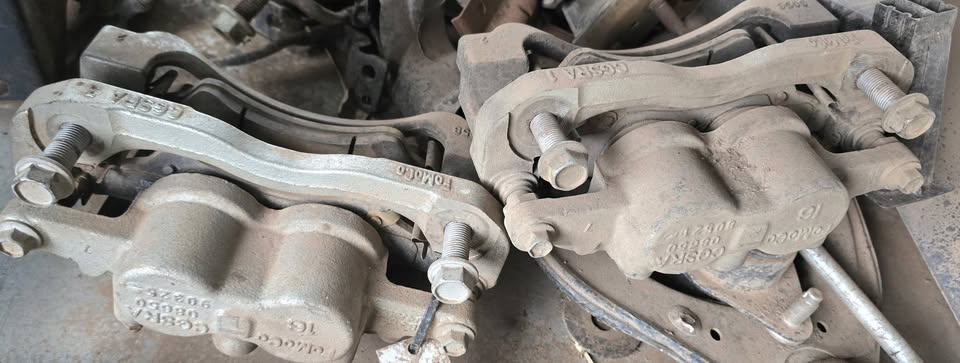 Ford Ranger T6/T7 Break Calipers Like New Call - Private Seller Ford Ranger T6/T7 Break Calipers Like New Call - Private Seller