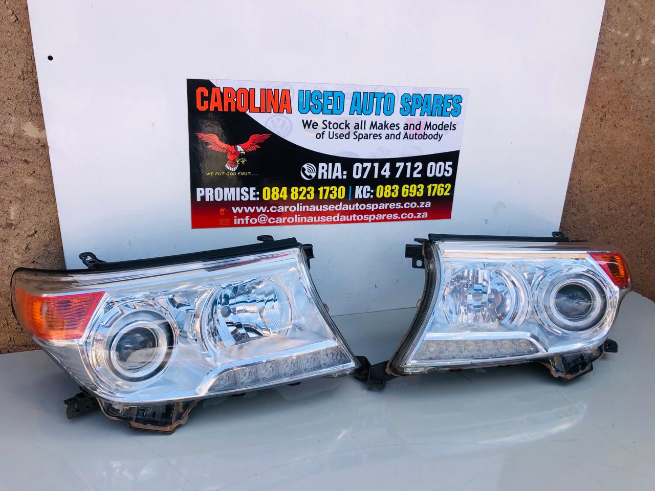 Toyota Land Cruiser FJ200 left and right side xenon headlights - Private Seller Toyota Land Cruiser FJ200 left and right side xenon headlights - Private Seller