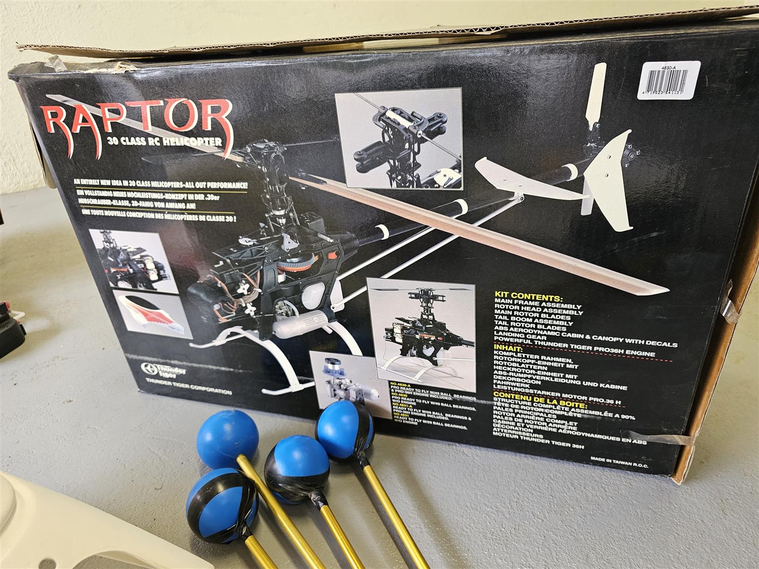 Raptor 30 RC Helicopter, Avante RC car & accessories