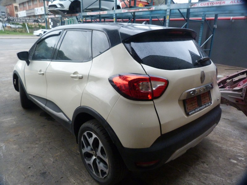 Renault Captur 900T Dynamique Manual Cream - 2019 STRIPPING FOR SPARES - Private Seller