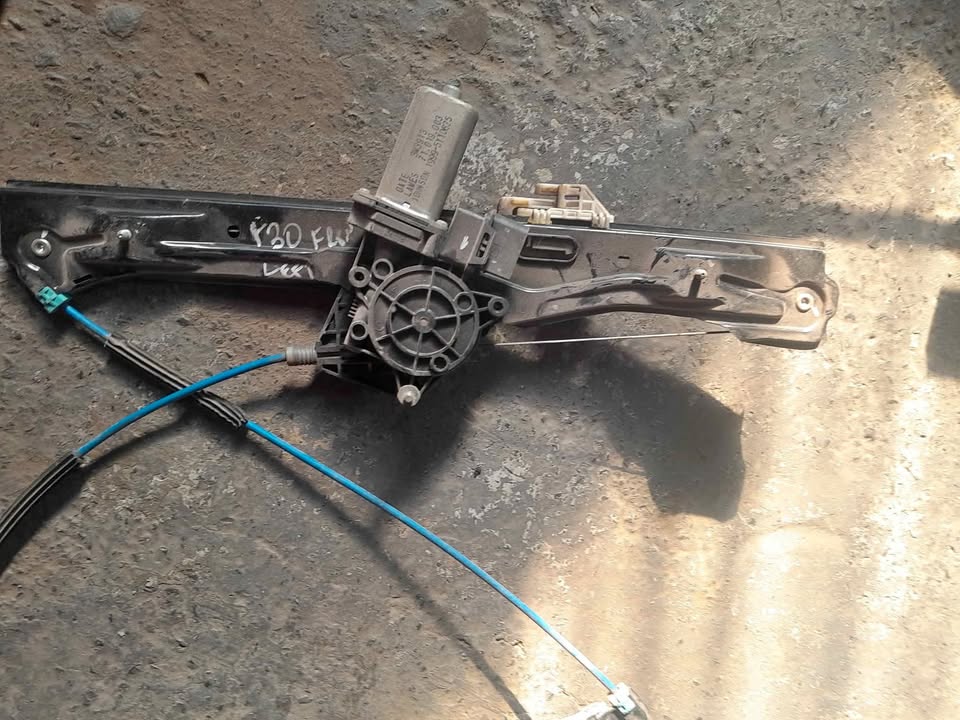 Bmw f30 Left window mech with motor - Private Seller Bmw f30 Left window mech with motor - Private Seller