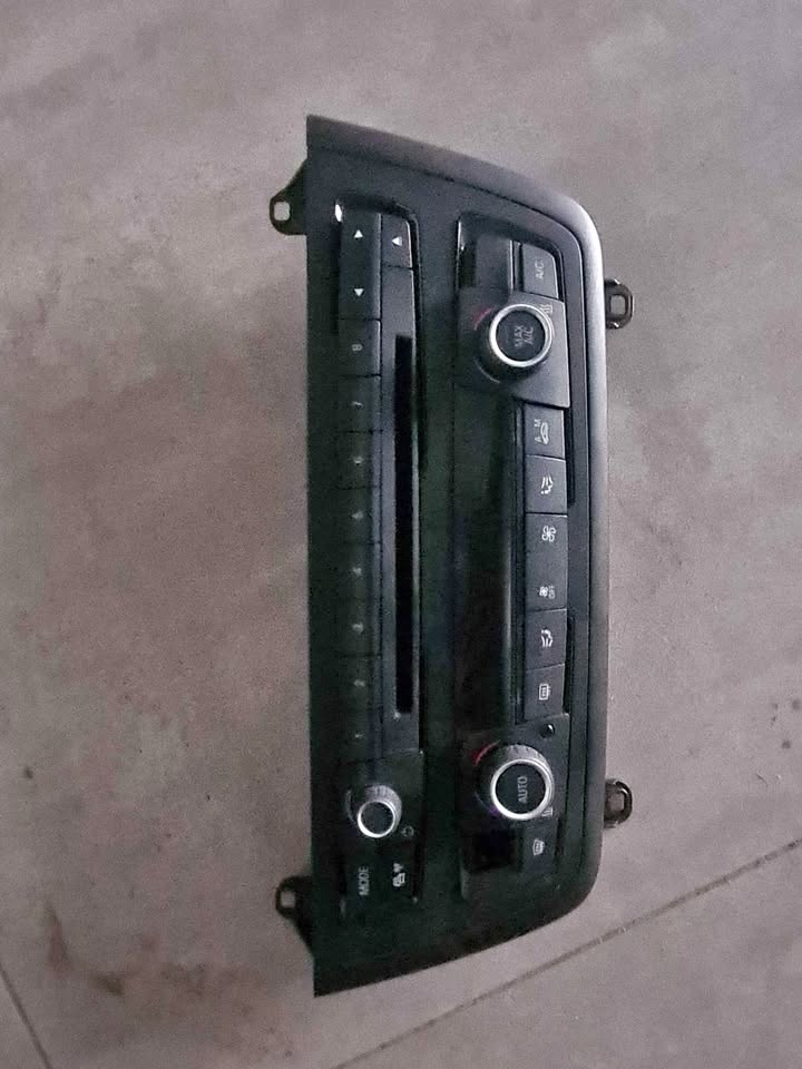 Bmw f30 F32 climate control unit - Private Seller Bmw f30 F32 climate control unit - Private Seller