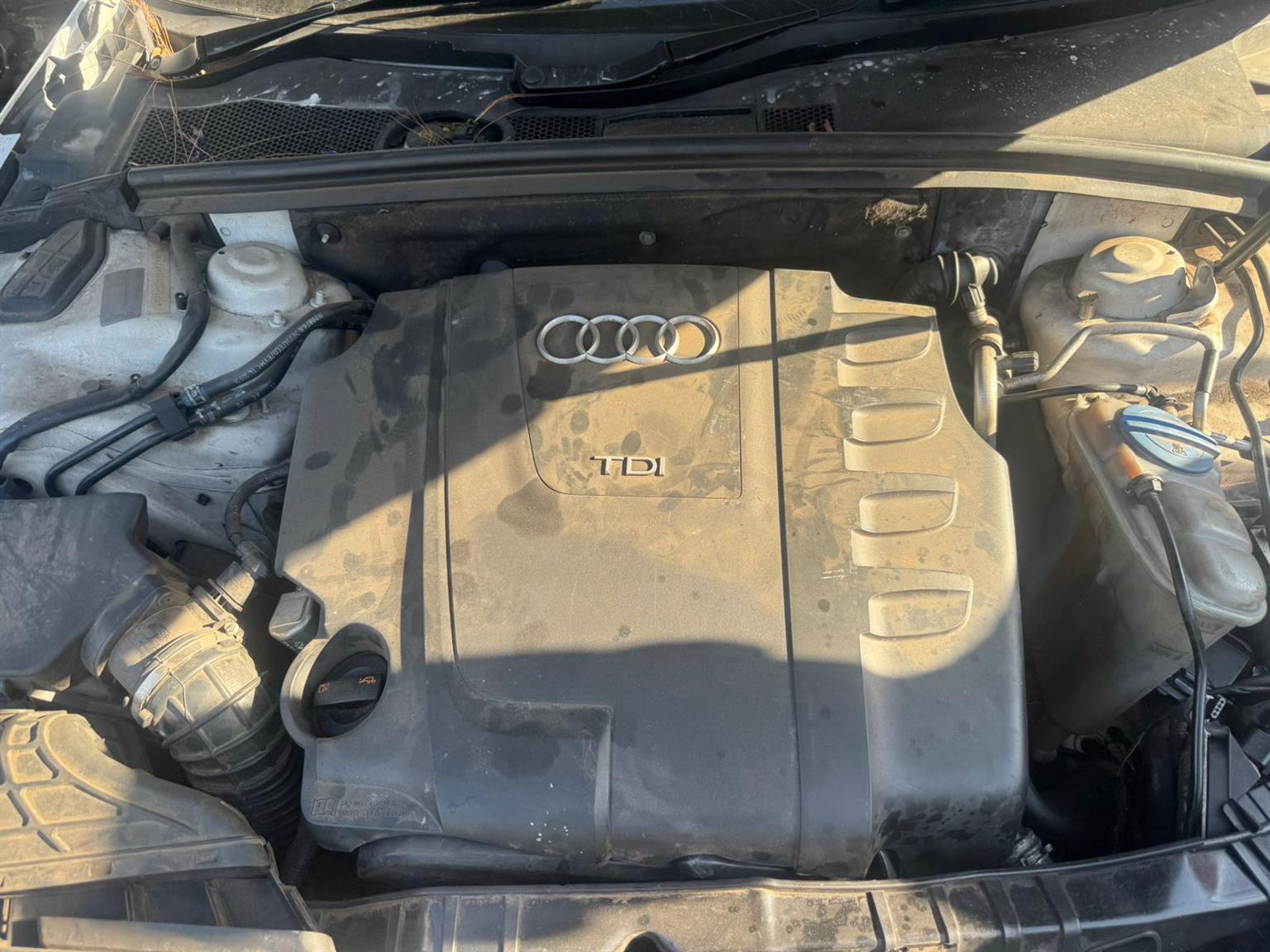 2011 Audi A4 CAG 2.0 Diesel Automatic transmission Stripping for spares - Private Seller