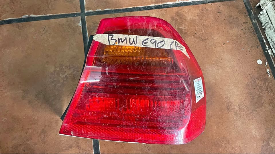 BMW E90 side mirror - Private Seller BMW E90 side mirror - Private Seller