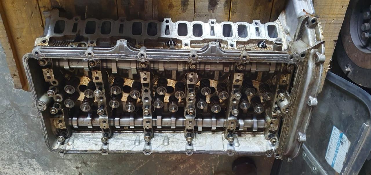 FORD RANGER 3.2 Cylinder head - Private Seller
