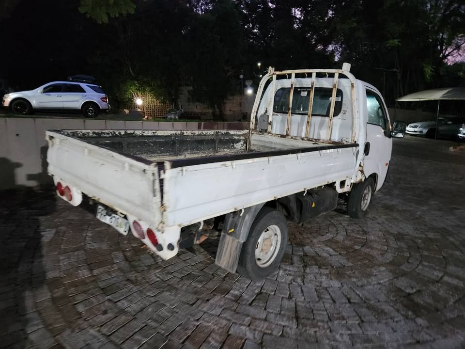 FOR SALE: 2014 Kia K2700 Bakkie – Leather Interior | Canopy | Workhorse Special 0