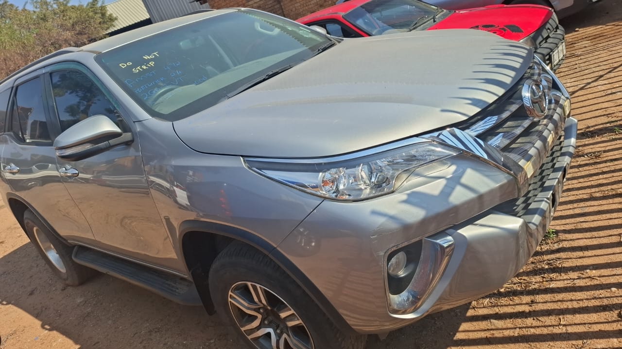 Now stripping a 2016 Toyota Fortuner GD6 2.4 Manual used spares used parts