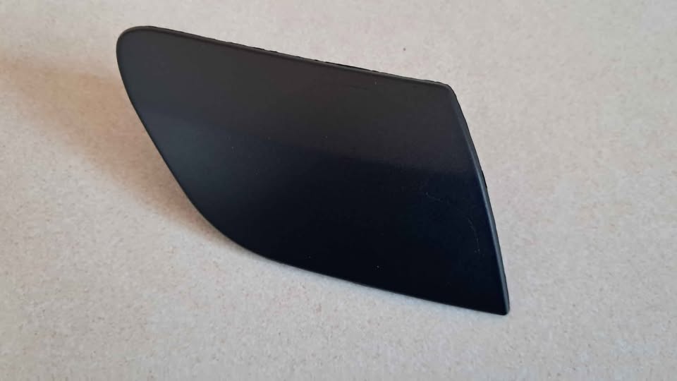 VW GOLF 5 GTI NEW FRONT BUMPER WASHER NOZZLE COVERS FORSALE