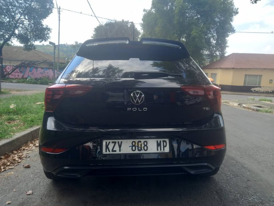 2023 VW Polo 9 TSI 1.0 AUTOMATIC, DARK BROWN, SERVICE BOOK