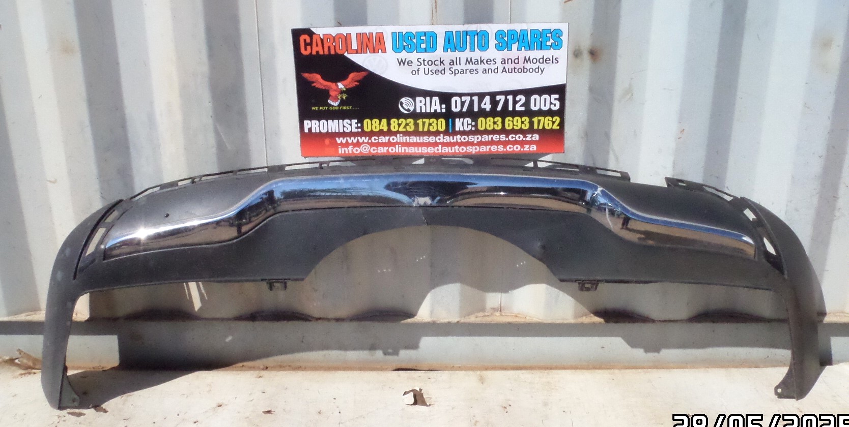 Mercedes Benz W166 ML350 rear/back bumper diffuser with chrome trimming - Private Seller Mercedes Benz W166 ML350 rear/back bumper diffuser with chrome trimming - Private Seller