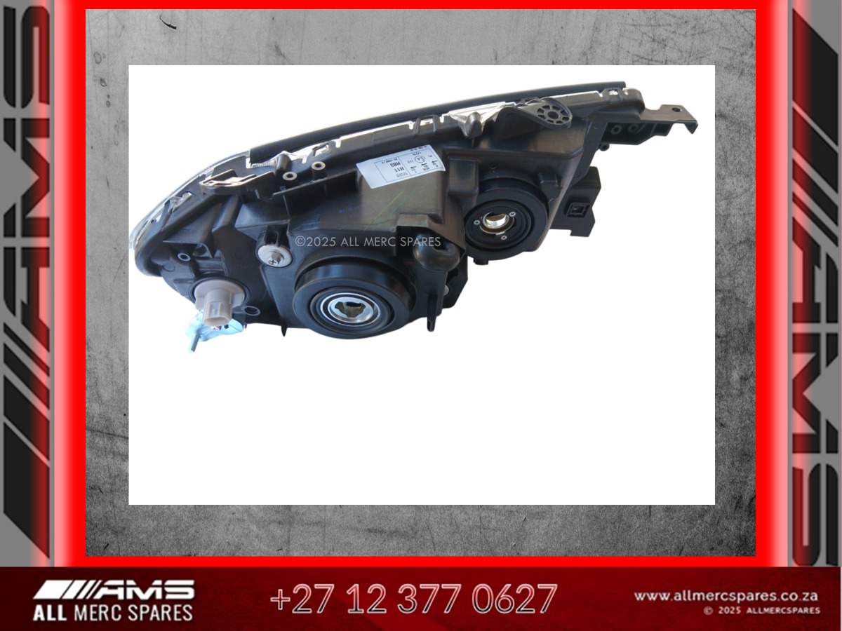 NEW PAJERO SPORT 2010–2014 NON-XENON LEFT HEADLIGHT