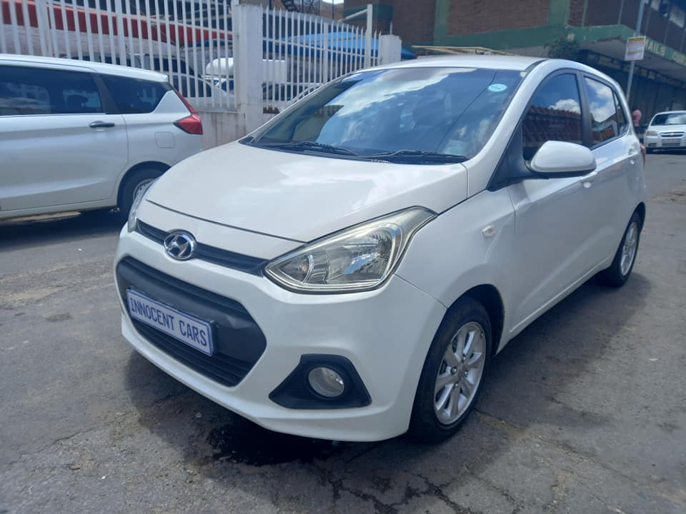 2016 HYUNDAI i10 GRAND 1.2 PETROL, MANUAL TRANSMISSION, MILEAGE 81000KM, WHITE COLOR
