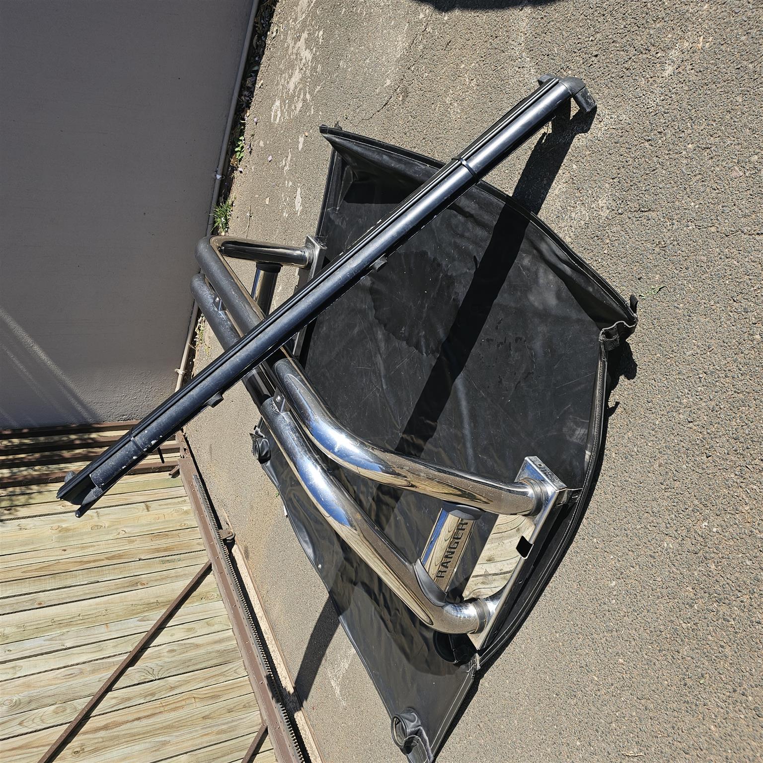 FORD RANGER Rollbar and clip on tonneau cover - Private Seller FORD RANGER Rollbar and clip on tonneau cover - Private Seller