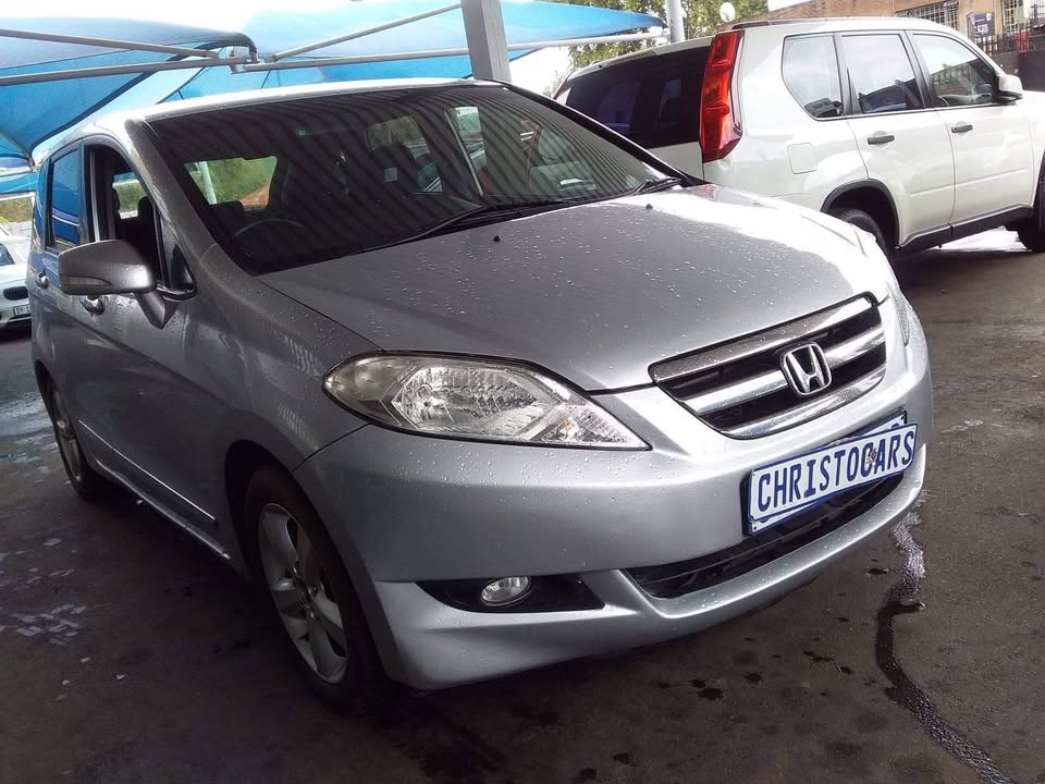 2009 Hondo FRV 6-seater automatic transmissio 2009