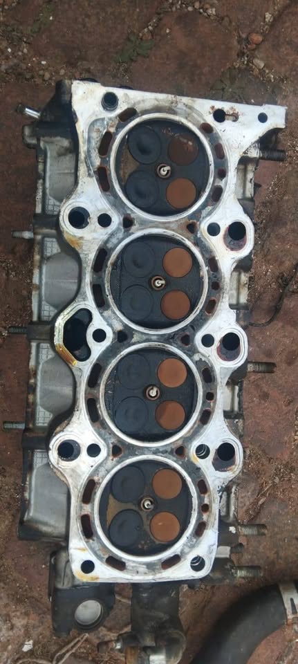 Suzuki swift Top cylinder and Engine code M15 A - Private Seller