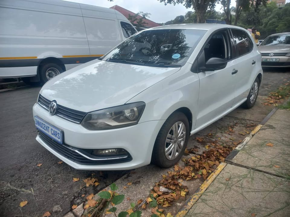 2016 VW POLO 6 TSI, 1.2 petrol, Manual, white color, mileage 81000kms