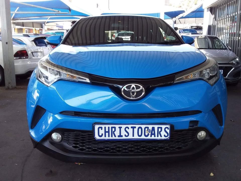 2019 Toyota CHR hatchback automatic 2019