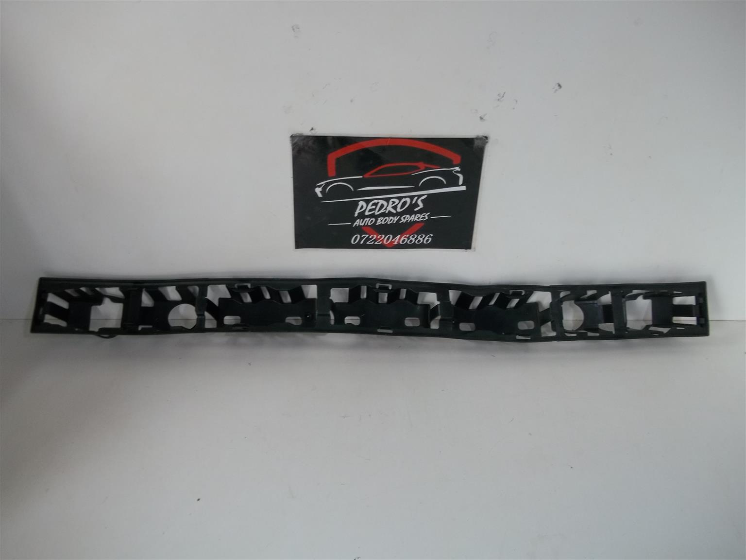 Hyundai I10 front bumper stiffener - Private Seller Hyundai I10 front bumper stiffener - Private Seller