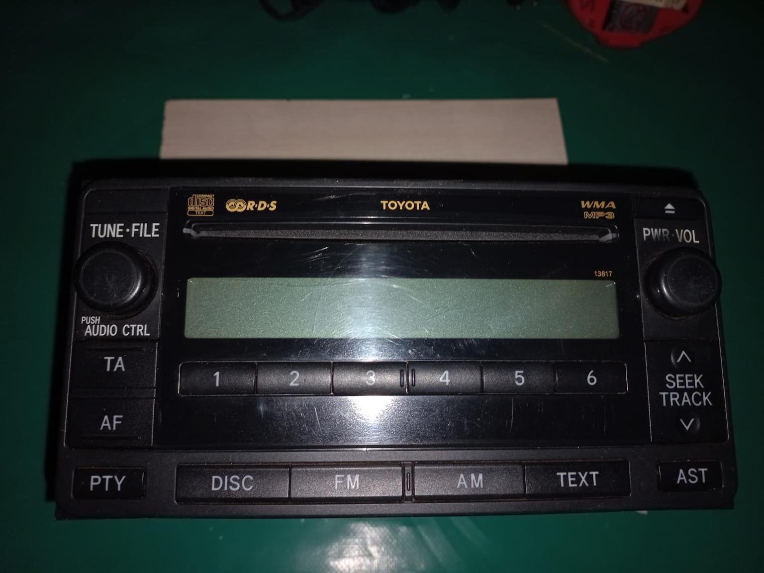 Toyota Genuine OEM radio head unit - Private Seller Toyota Genuine OEM radio head unit - Private Seller