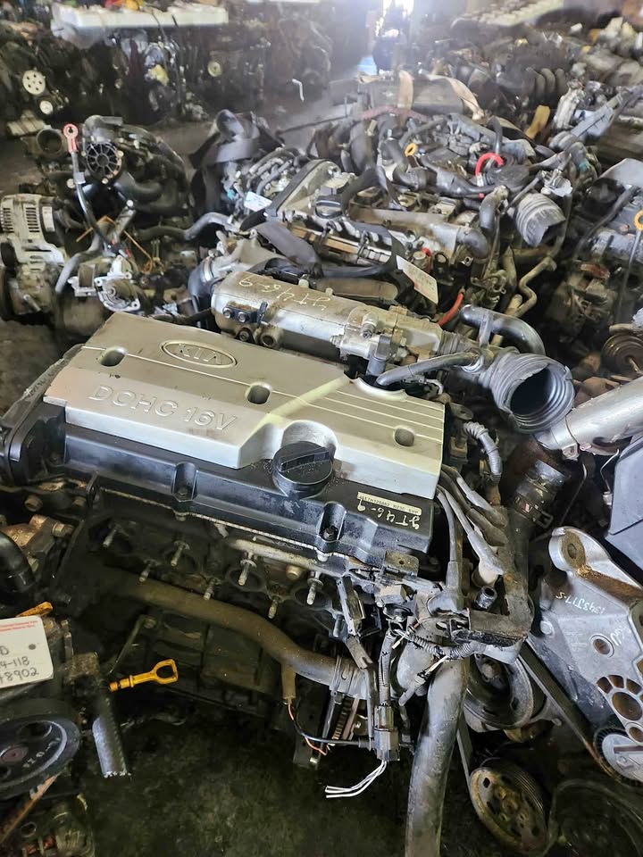 HYUNDAI G4EE ENGINE FOR SALE - Private Seller HYUNDAI G4EE ENGINE FOR SALE - Private Seller