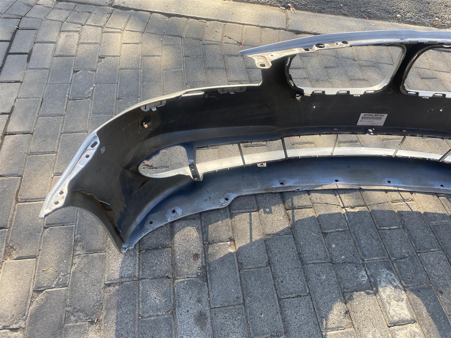 2016 BMW 5 SERIES F10 FRONT BUMPER FOR SALE. IN PRISTINE CONDITION