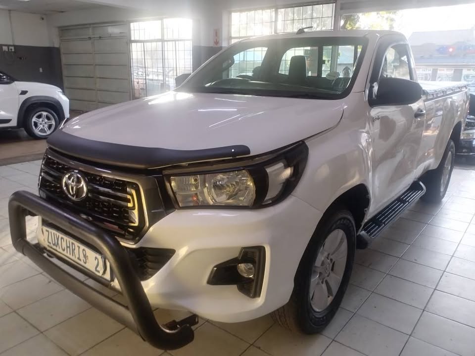 2018 TOYOTA HILUX 2.4 GD6 4X2 SINGLE CAB MANUAL