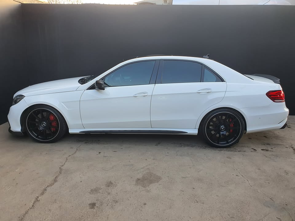 2012 MERCEDES BENZ E63 PERFORMANCE