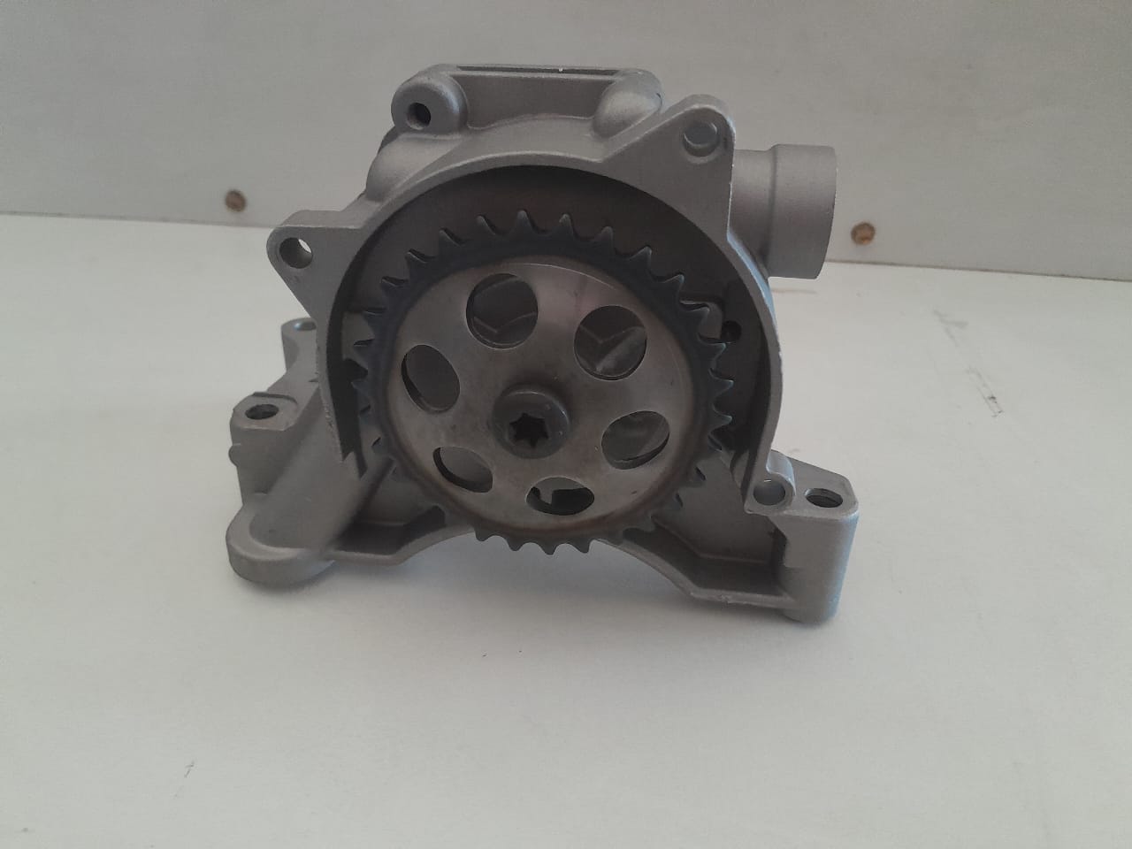 Polo vivo clp oil pump  FOR SALE - Private Seller