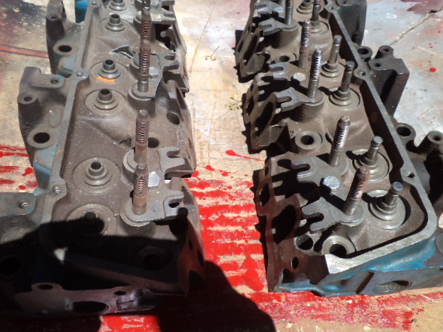 Ford v6 3,4L cylinder heads