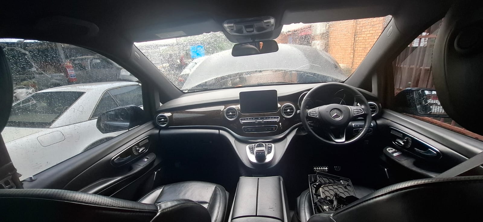 2021 Mercedes V250 Interior Parts for Sale – Second Hand