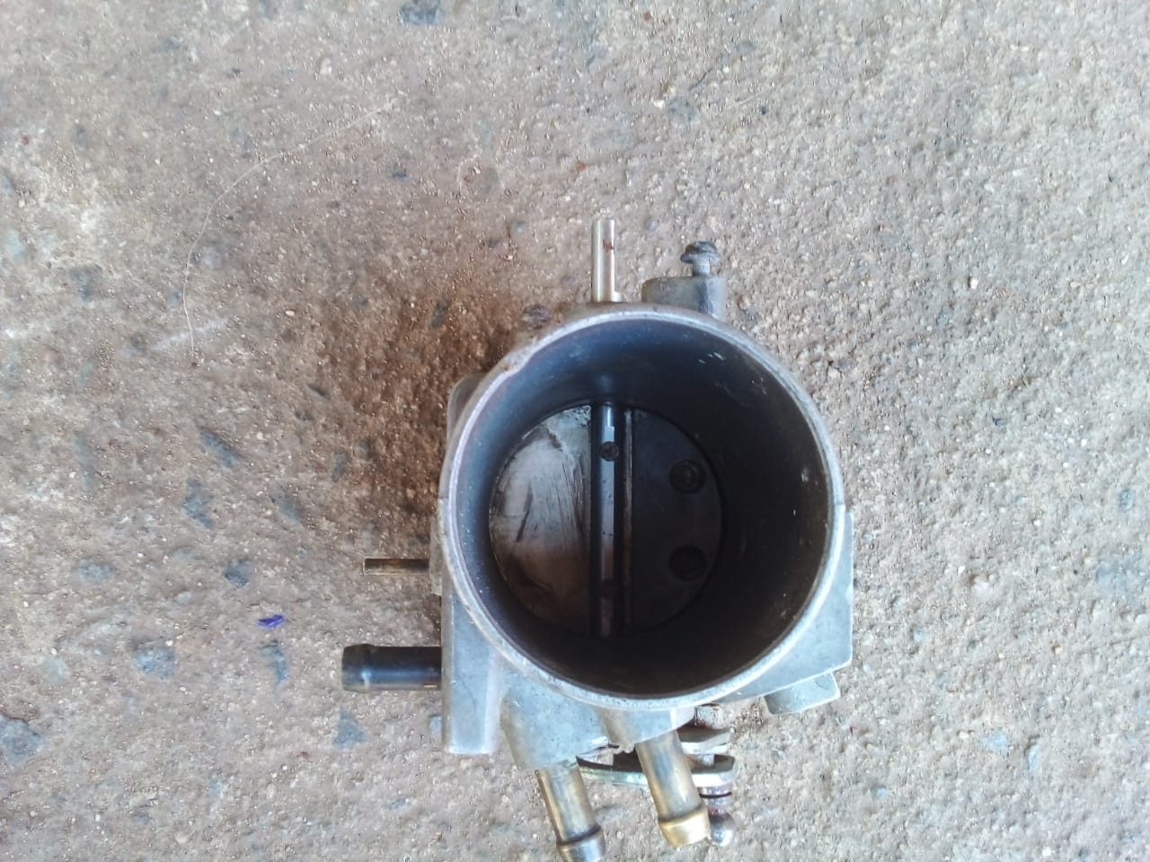 Manifold and a coil pack and throttlebody  and petrol pump - Private Seller