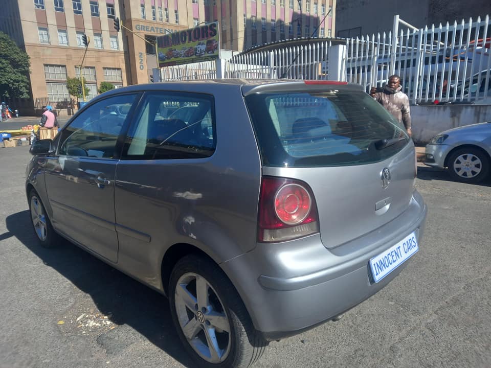 2008 VW POLO BUJWA 1.9 TDI DIESEL, MANUAL 6SPED, SILVER COLOR, MILEAGE 122000KM, SPARE KEY