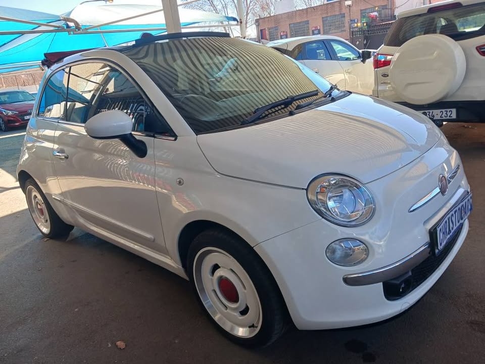 2015 model Fiat 500 sport hatchback Manuel Transmission petrol mileage 52000km