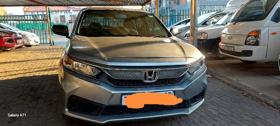 Honda Amaza 1.2 Manual petrol sedan 2021 Silver Service History