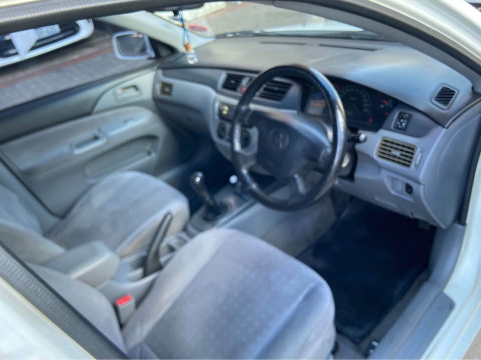 2004 Mitsubishi Lancer 1.6 105000km