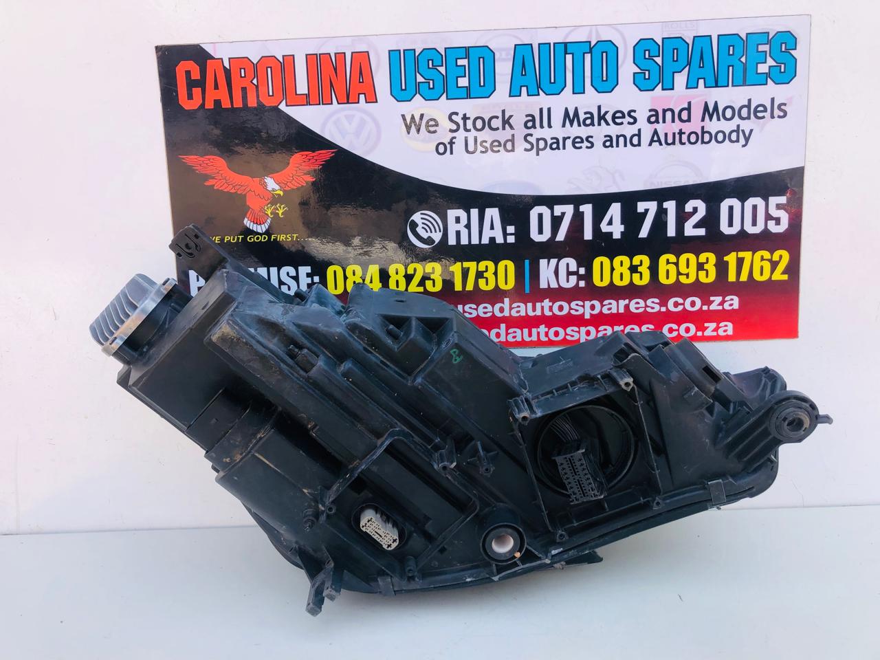 Audi A4/RS4 B9 matrix left side xenon headlight